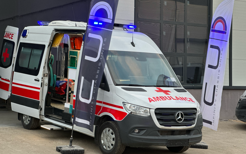 Mercedes 417 CDI Ambulance Specifications - Euro 6 Six-Cylinder Mercedes 417 CDI Ambulance Specifications - Euro 6 Six-Cylinder